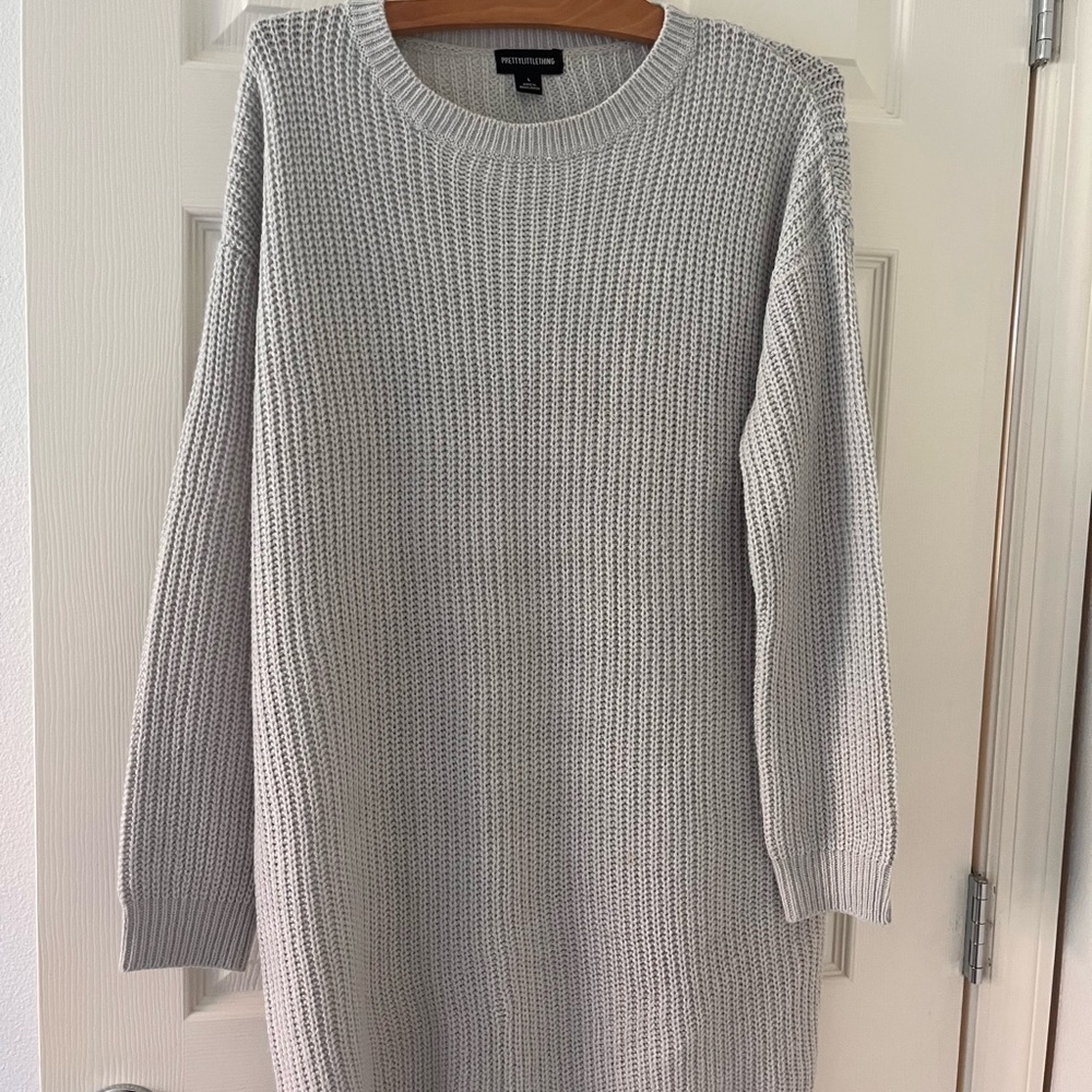 PrettyLittleThing Gray Crew Neck Sweater Ribbed Knit